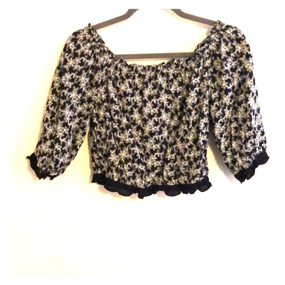 Chelsea & Violet off the shoulder top
